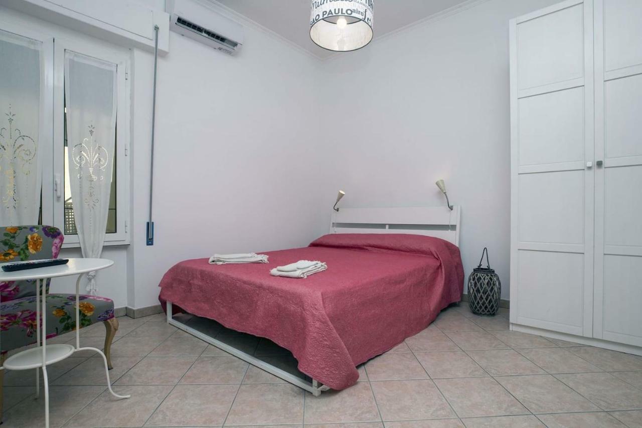 Appartamento Il Cortiletto di Via Tuscolana Roma Esterno foto